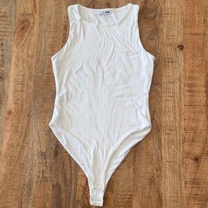 Poppy sleeveless bodysuit